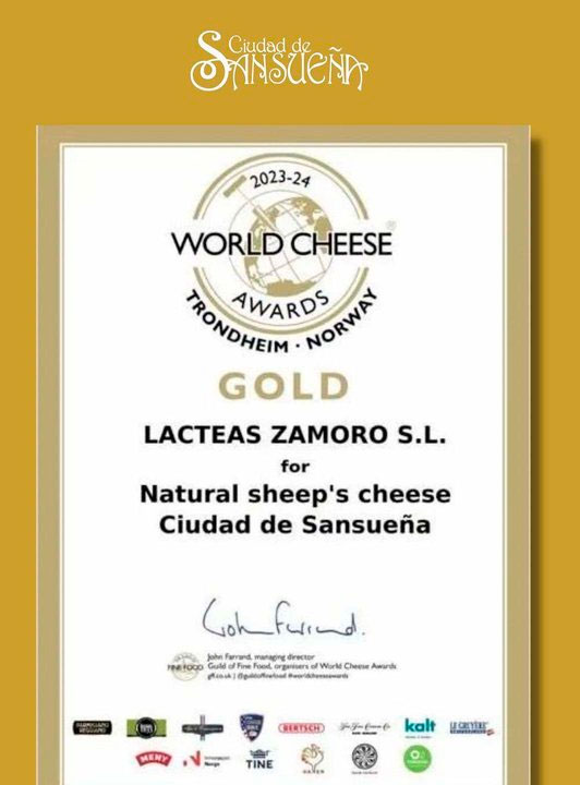 Queso Sansueña Curado Oveja Entero 3,2 kg. aprox.