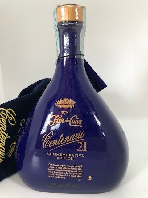 Ron Flor de Caña Centenario Blue 21 años 40º  70 cl. Nicaragua